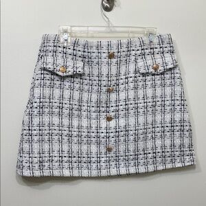 Black and White Tweed Skirt 🌼